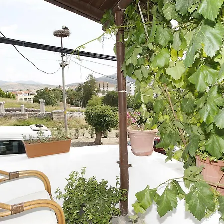 Nazhan Guest house