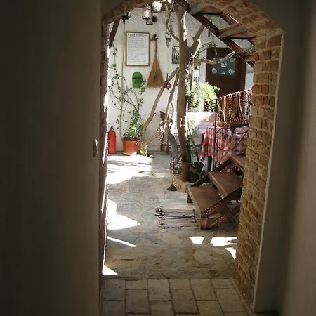 Πανσιόν Nazhan